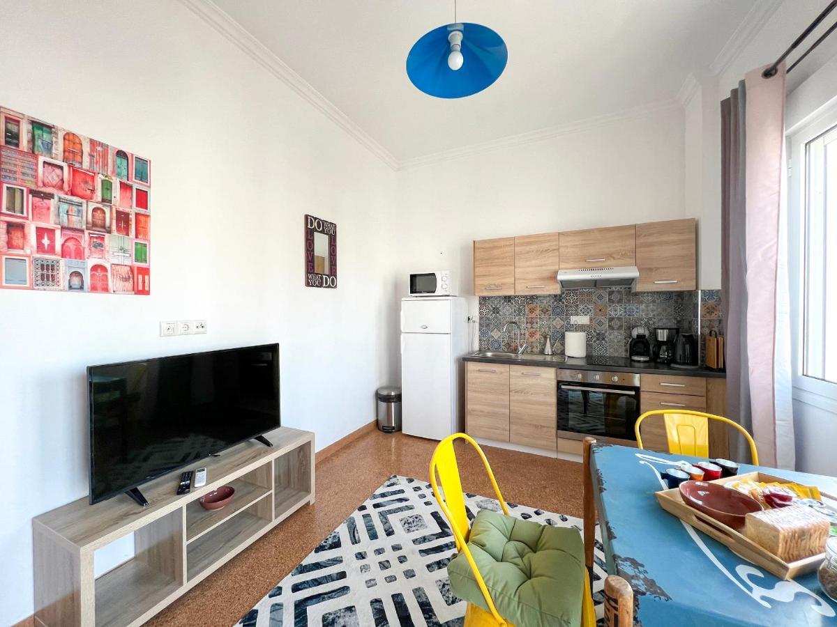 Appartamento Soho Artsy 55Sqm Apt With Acropolis View Atene Esterno foto